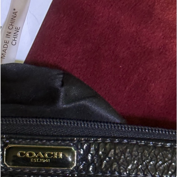 Coach patent leather monogram Black Wristlet Bag - Picture 8 of 10